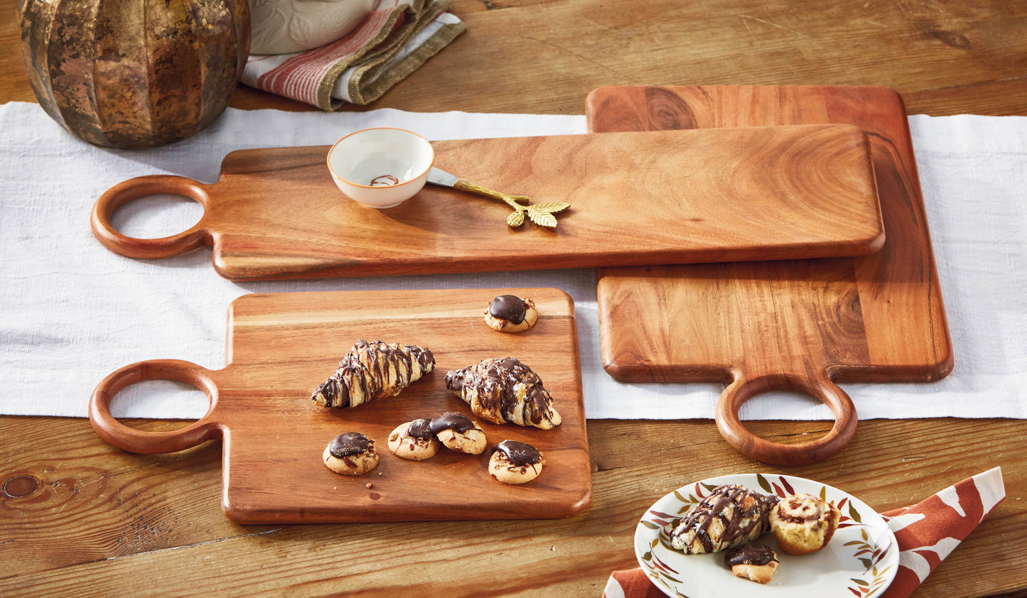 Everyday Loop Charcuterie Board